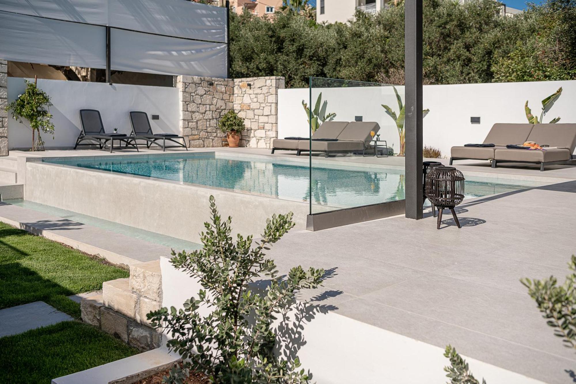 Avrilia Seaside Villa Heated Pool Almirida المظهر الخارجي الصورة